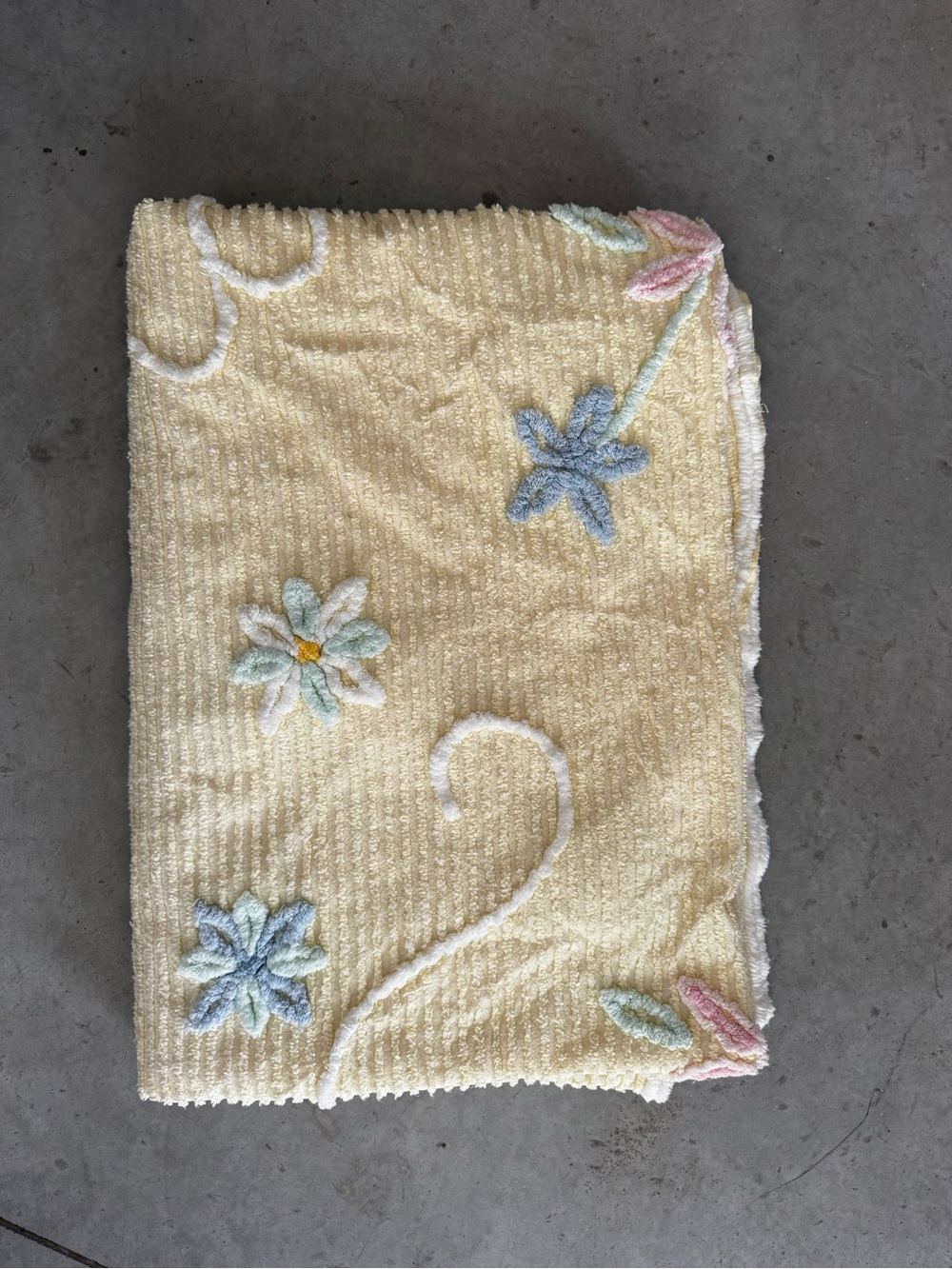Vintage Chenille Samantha Style Twin Cotton Bedspread